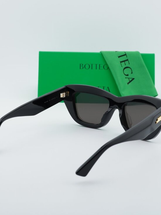 Bottega Veneta BV1218S 001 Cat Eye Sunglasses - Black / Grey main image 9